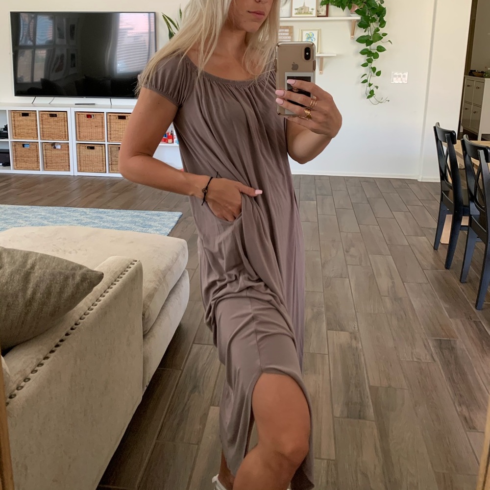 ODDY DRESS